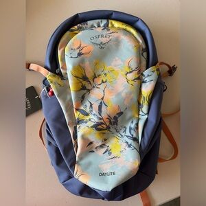Osprey daylite backpack Magnolia print jubilee blue
